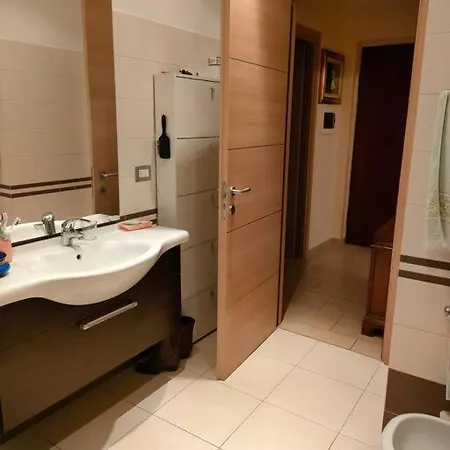 A Casa Di Anri Турин