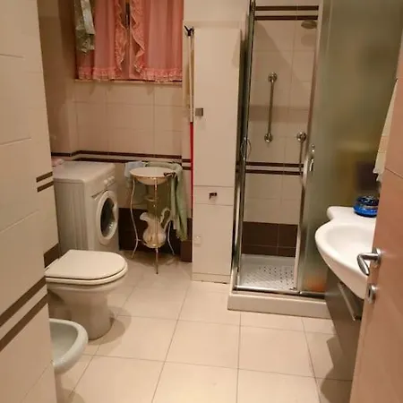 A Casa Di Anri * Турин